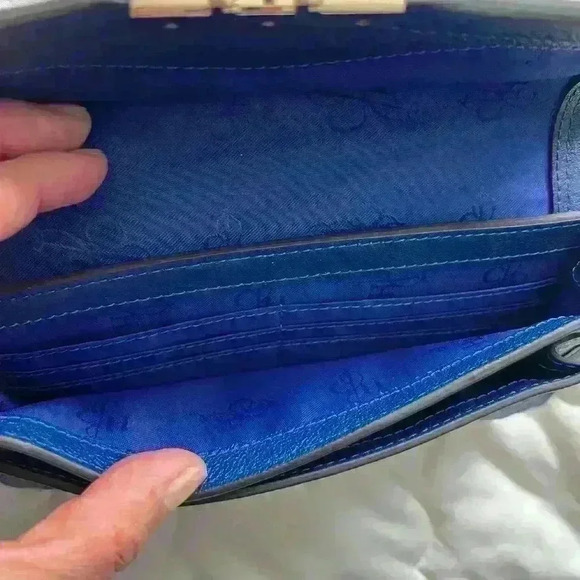 Cole Haan  Women’s Clutch -dark blue - Picture 6 of 10